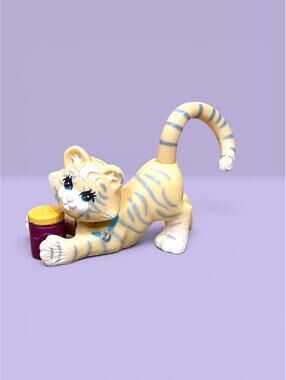 Littlest Pet Shop LPS 1993 Kenner Zoo Baby Tiger with Jar Accessory